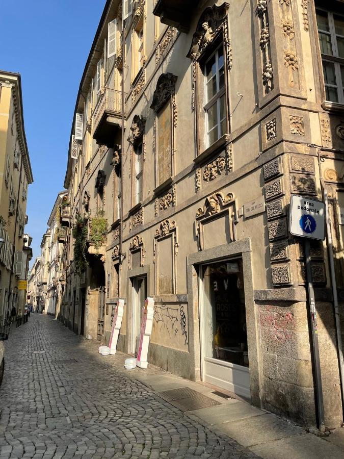 La Casa Di Ringhiera - Silenzioso Appartamento Di Charme Con Balcone Nel Quadrilatero Romano 토리노 외부 사진