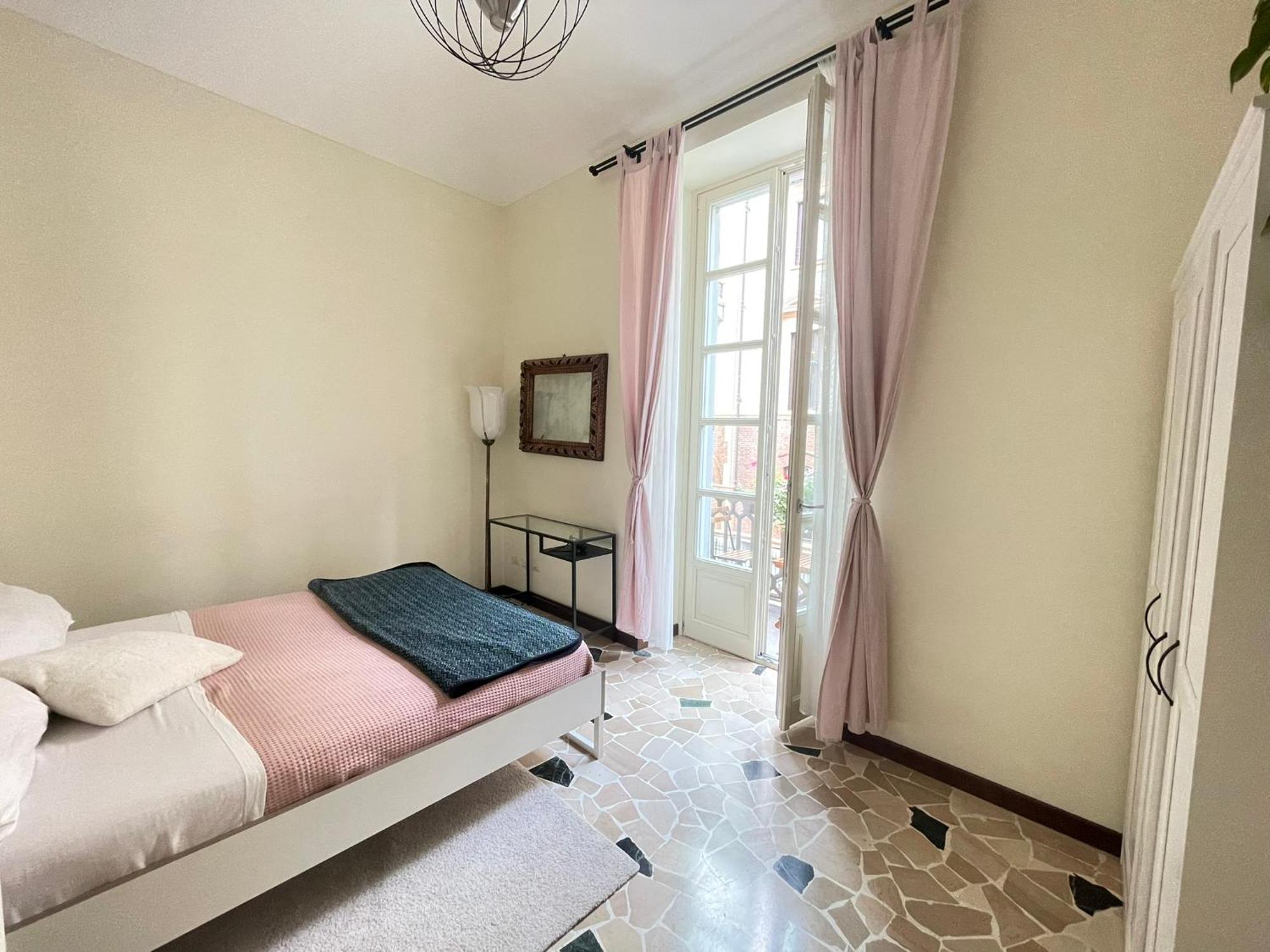 La Casa Di Ringhiera - Silenzioso Appartamento Di Charme Con Balcone Nel Quadrilatero Romano 토리노 외부 사진