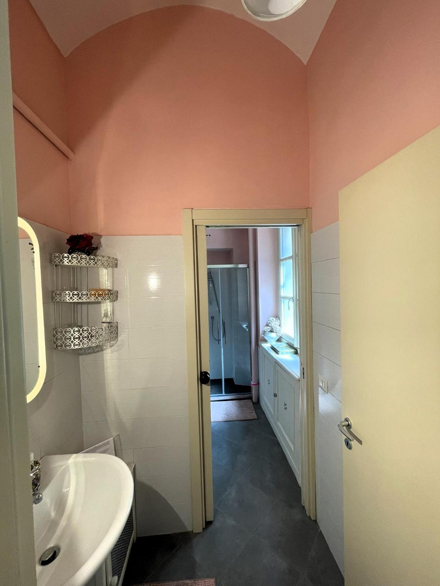 La Casa Di Ringhiera - Silenzioso Appartamento Di Charme Con Balcone Nel Quadrilatero Romano 토리노 외부 사진