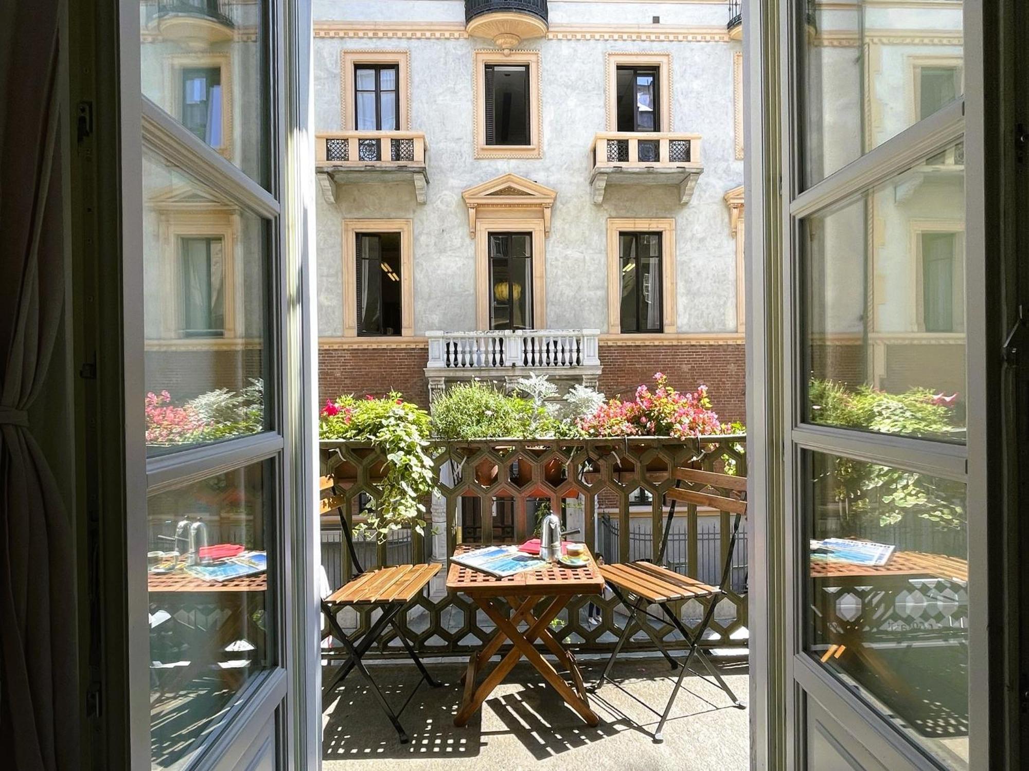 La Casa Di Ringhiera - Silenzioso Appartamento Di Charme Con Balcone Nel Quadrilatero Romano 토리노 외부 사진